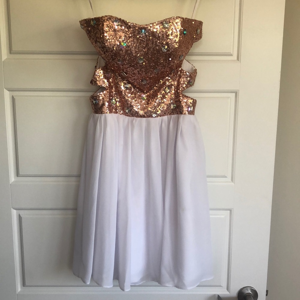 Strapless Formal Dress